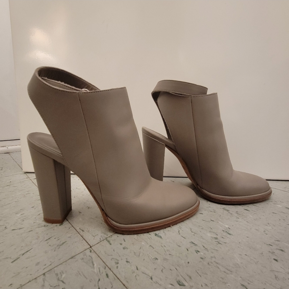 VINCE Wrapp Ankle Booties